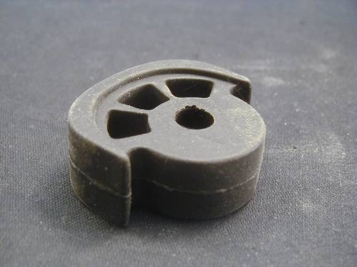 RUBBER PIECE ONLY FITS FOOTPEG<br/>190074 COMFORT, PAIR USES 8  